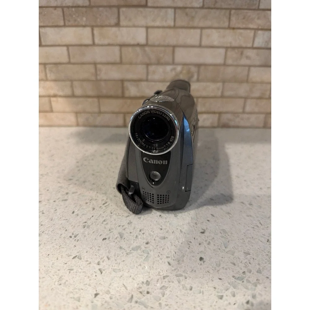 Canon ZR400 MiniDV Digital Video Camcorder 280x Zoom NTSC Tested Working‎